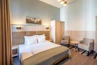 Отель Wellton Centrum Hotel & SPA Рига Стандартный двухместный номер с 1 кроватью или 2 отдельными кроватями-2